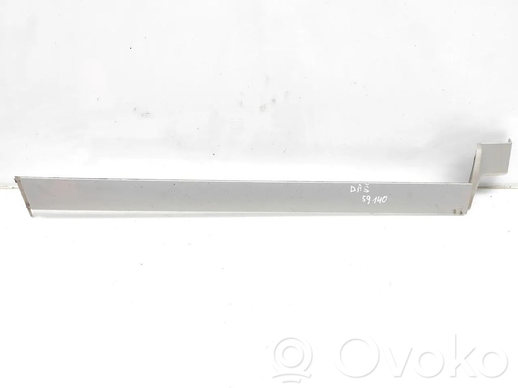 Seat Alhambra (Mk2) Sliding door rail trim 