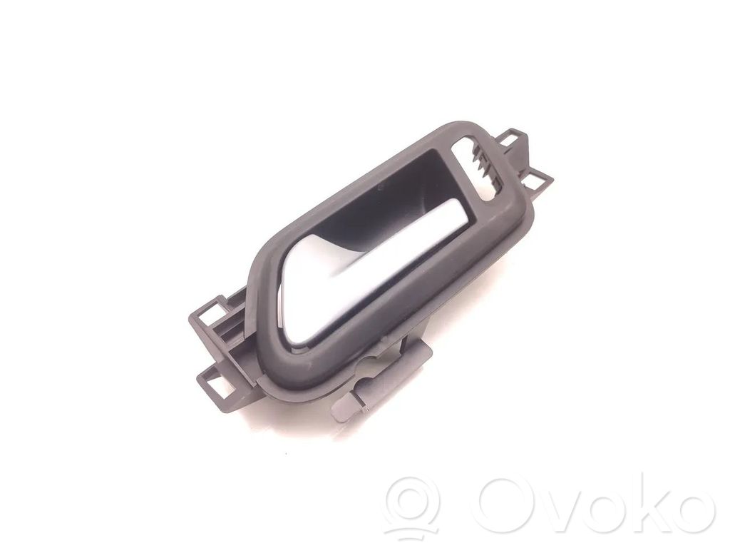 Volkswagen Amarok Maniglia interna per portiera posteriore 
