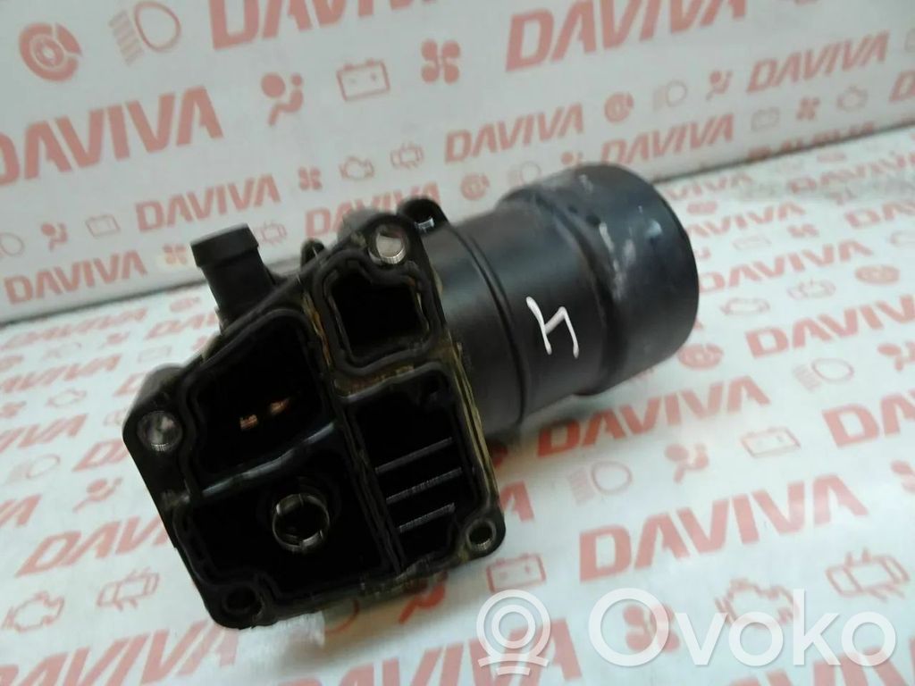 Volkswagen Golf VI Mocowanie / uchwyt filtra oleju 