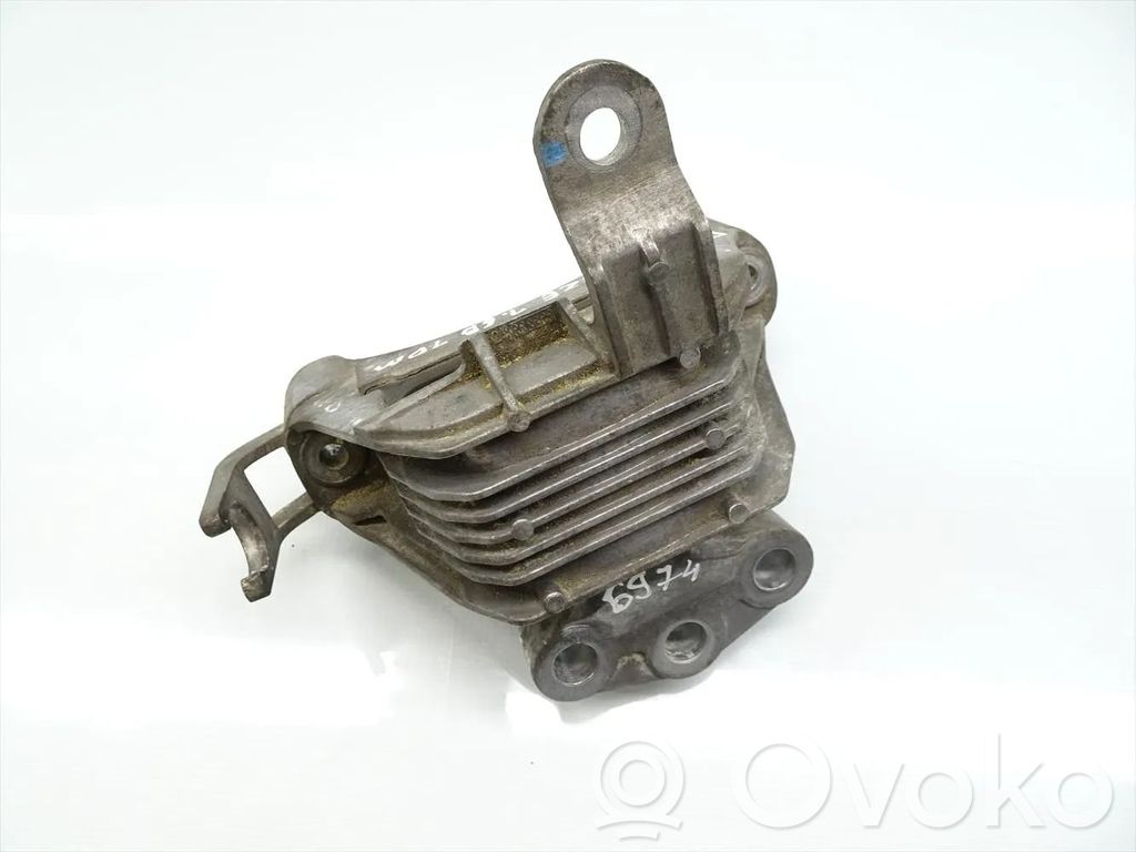Engine mount bracket   13294212,13294212