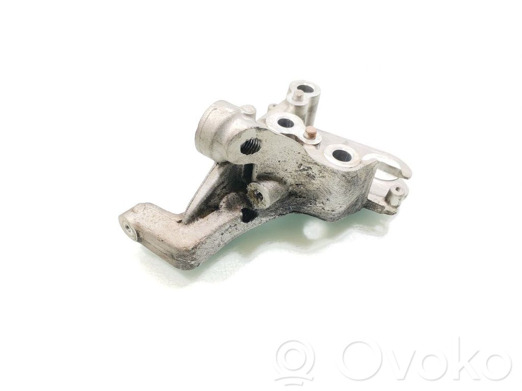Ford Mondeo MK V Support, suspension du moteur 