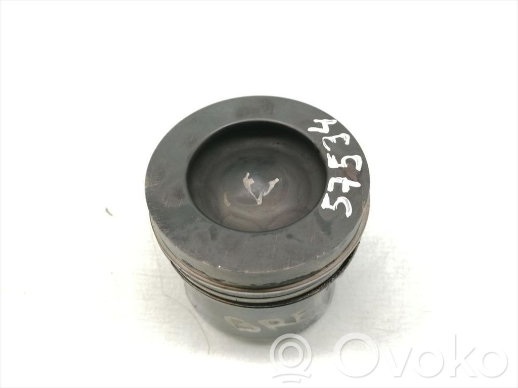 Audi A4 S4 B7 8E 8H Pistone