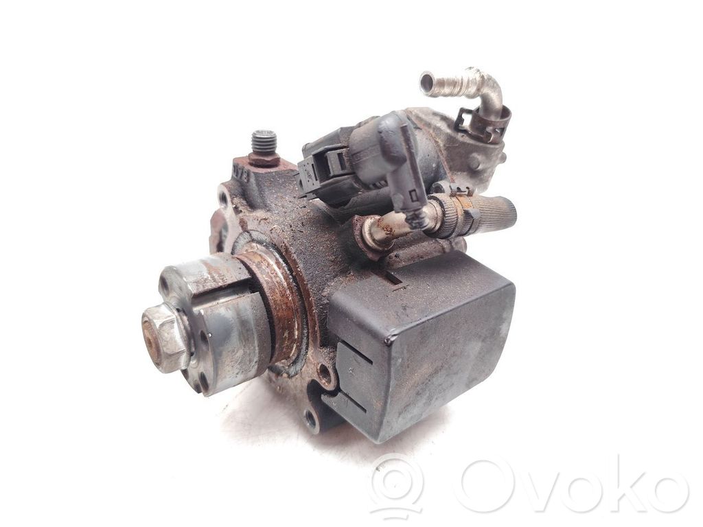 Volkswagen PASSAT B7 Hochdruckpumpe