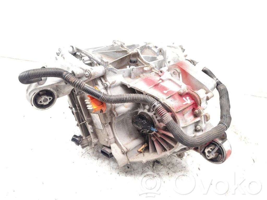 Tesla Model 3 Silnik 