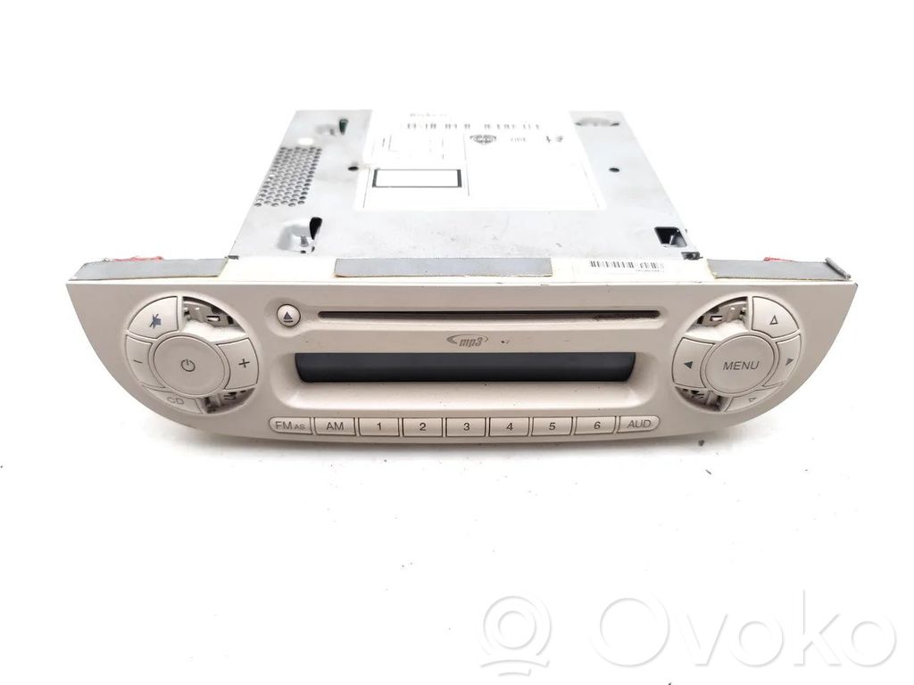Fiat 500 Radio/CD/DVD/GPS head unit 