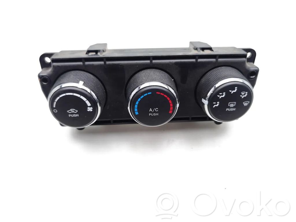 Jeep Compass Climate control unit 