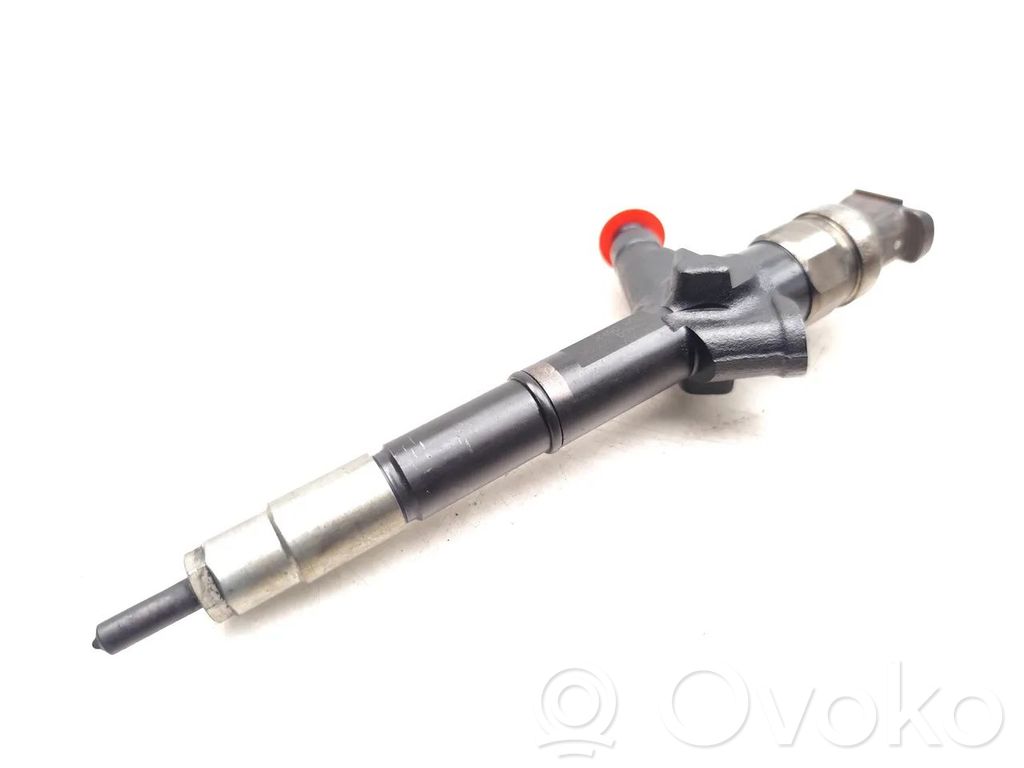 Nissan Navara D40 Fuel injector 