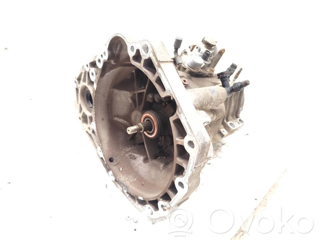 Suzuki SX4 Cutie viteze manuală cu 5 trepte 
