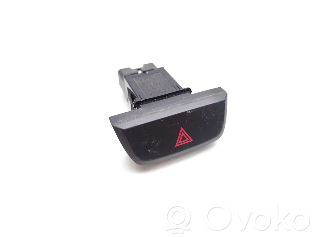 Isuzu D-Max Hazard light switch 