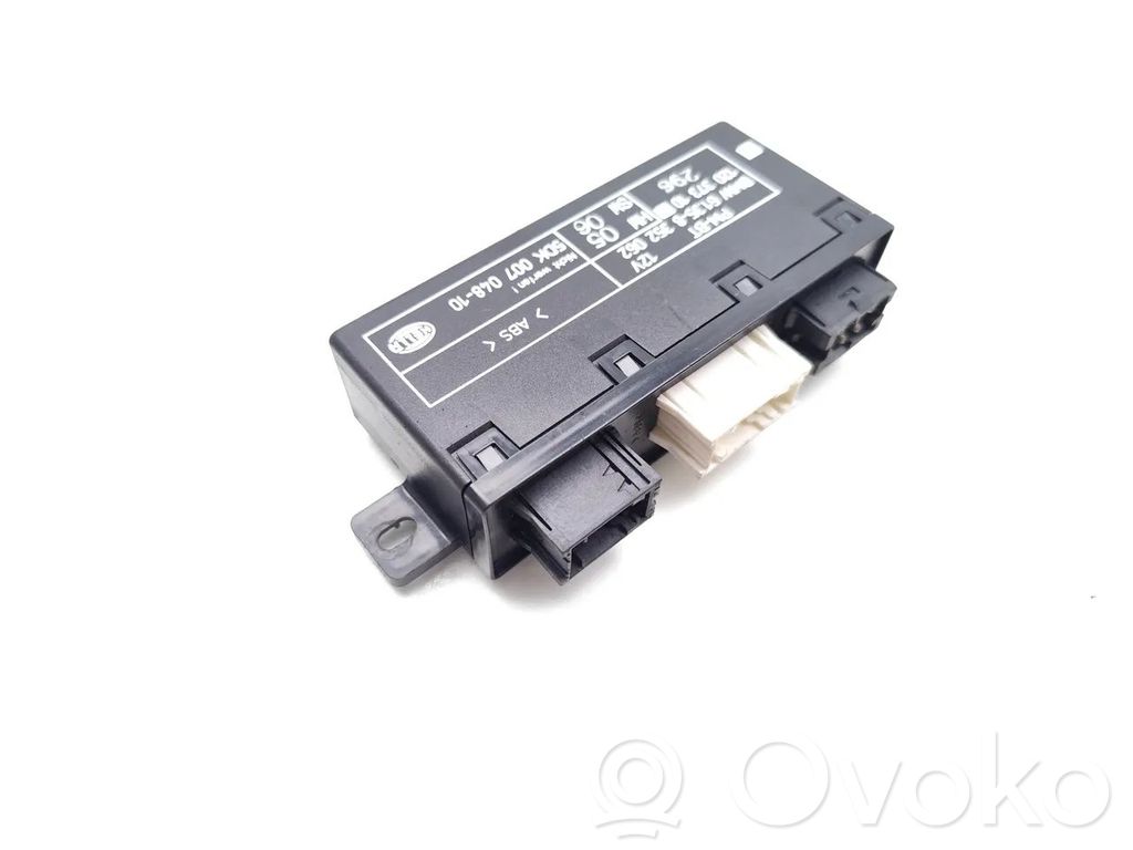 Door control unit/module   8352062,12037310,5DK007048,5DK00704810,61358352062