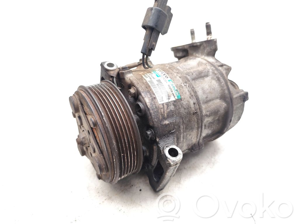 Volvo C30 Kompresor / Sprężarka klimatyzacji A/C 