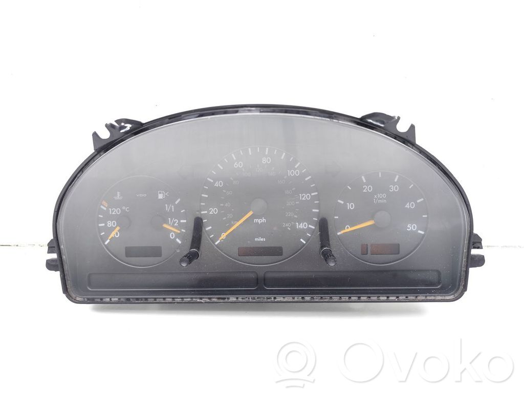 Mercedes-Benz ML W163 Tachimetro (quadro strumenti)