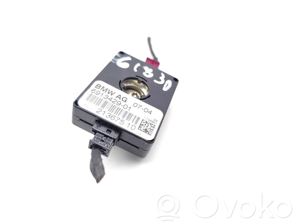 Amplificador de antena aérea   6913429,21367510