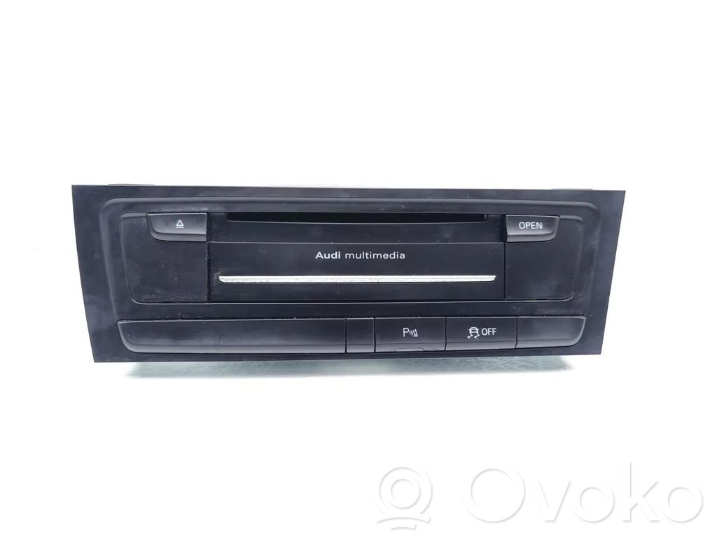 Audi A5 8T 8F Panel / Radioodtwarzacz CD/DVD/GPS 
