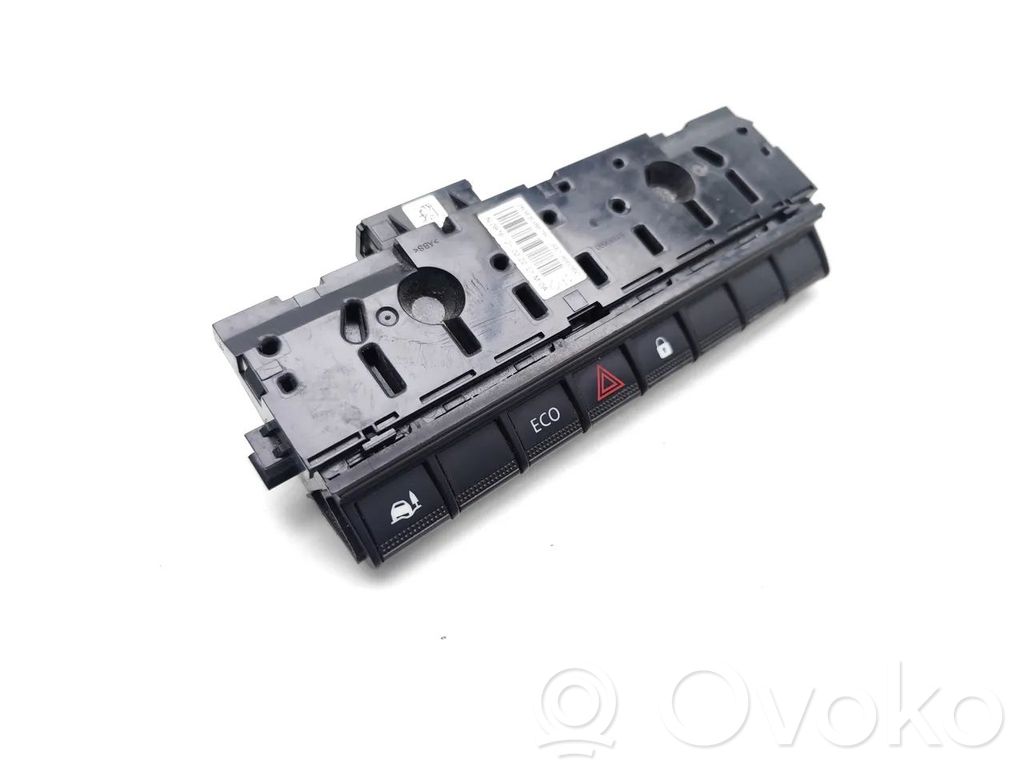 Renault Master III Hazard light switch 