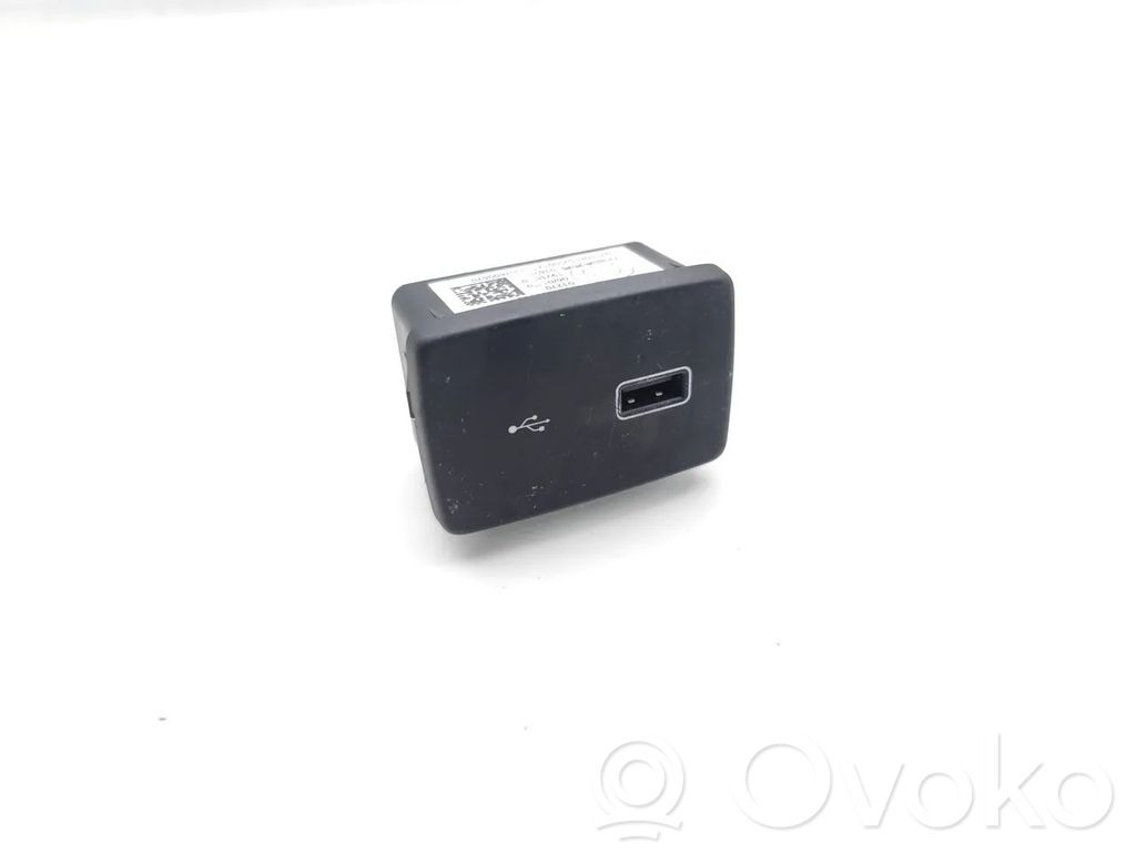 Enchufe conector USB   07356855900