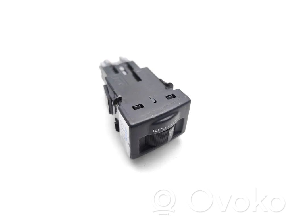 Isuzu D-Max Headlight level height control switch 