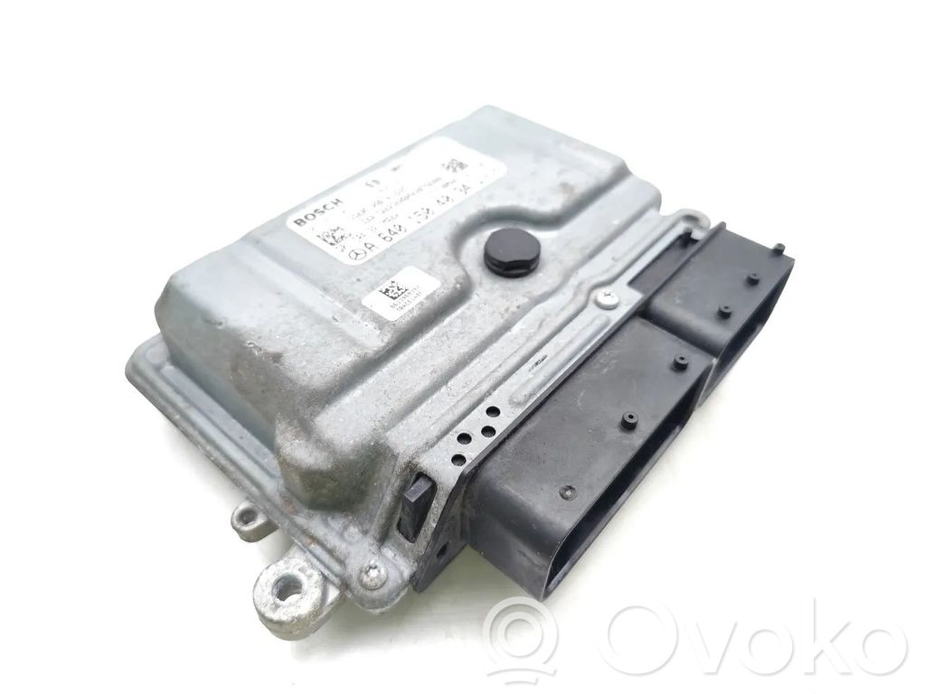 Mercedes-Benz B W246 W242 Engine control unit/module 