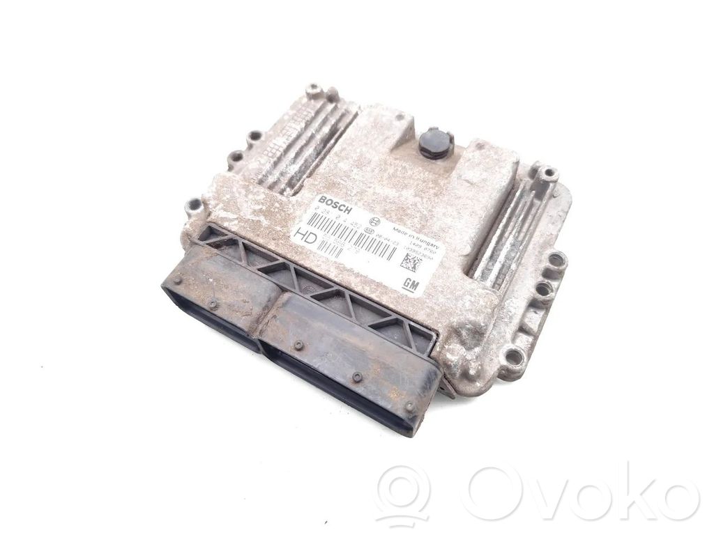 Opel Astra H Engine control unit/module 