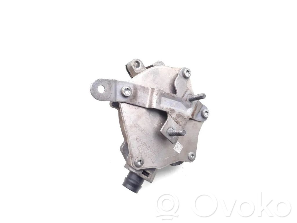 Ford Focus Vacuum pump 