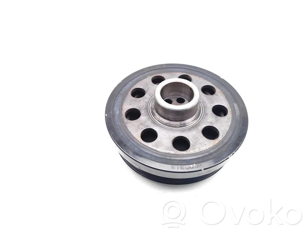 Kampiakselin vauhtipyörä   N47D20C
