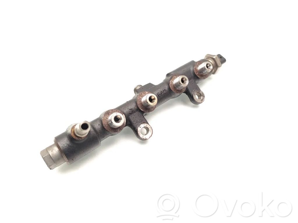 Ford Focus Fuel main line pipe 