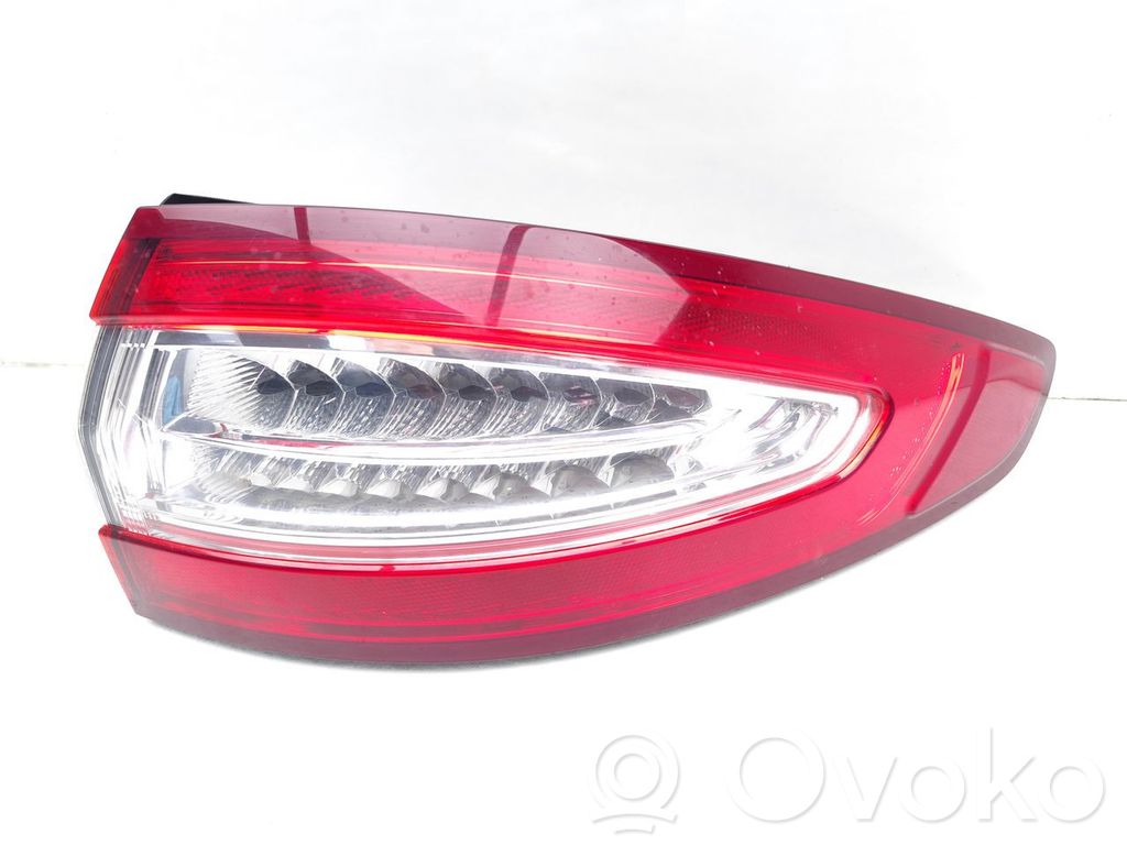 Ford Mondeo MK V Lampă spate în caroserie