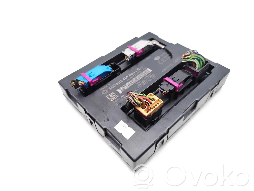 Audi A8 S8 D4 4H Komforto modulis 