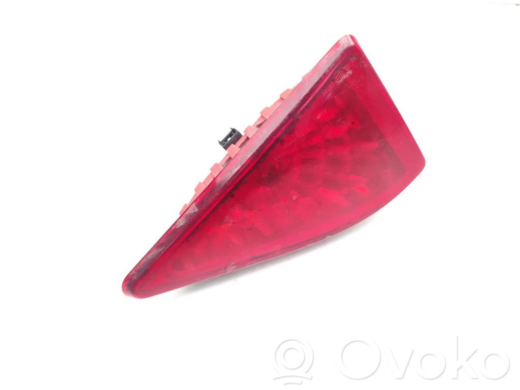 Opel Movano B Third/center stoplight 