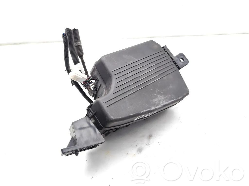 Mazda 6 Fuse module 