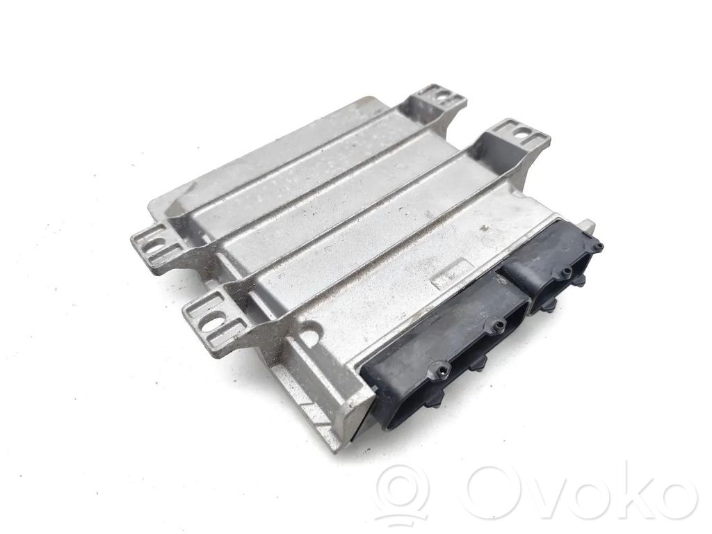 Engine control unit/module   NNW006890,5D353977,NNN00500