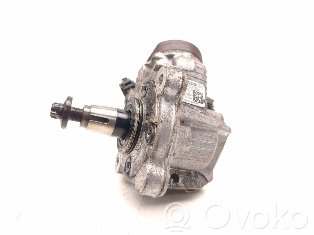 BMW 1 E81 E87 Fuel injection high pressure pump 