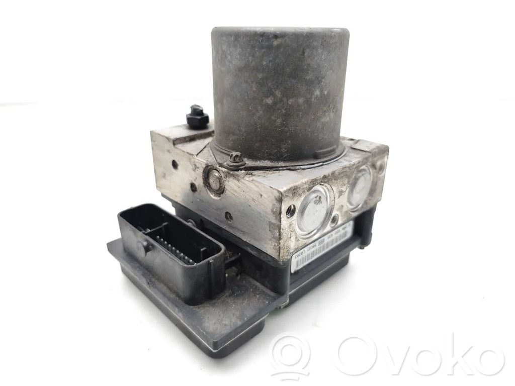 Audi A5 8T 8F ABS bloks 
