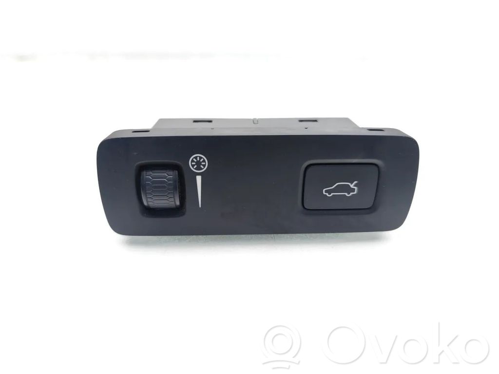 Tailgate opening switch   31443873,P31443873