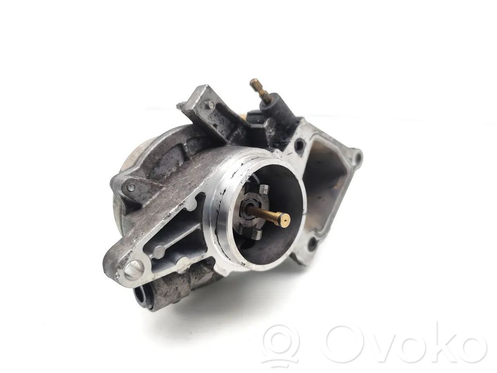 Ford Transit Alipainepumppu 