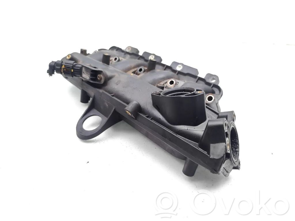 Opel Corsa D Galerie admisie 