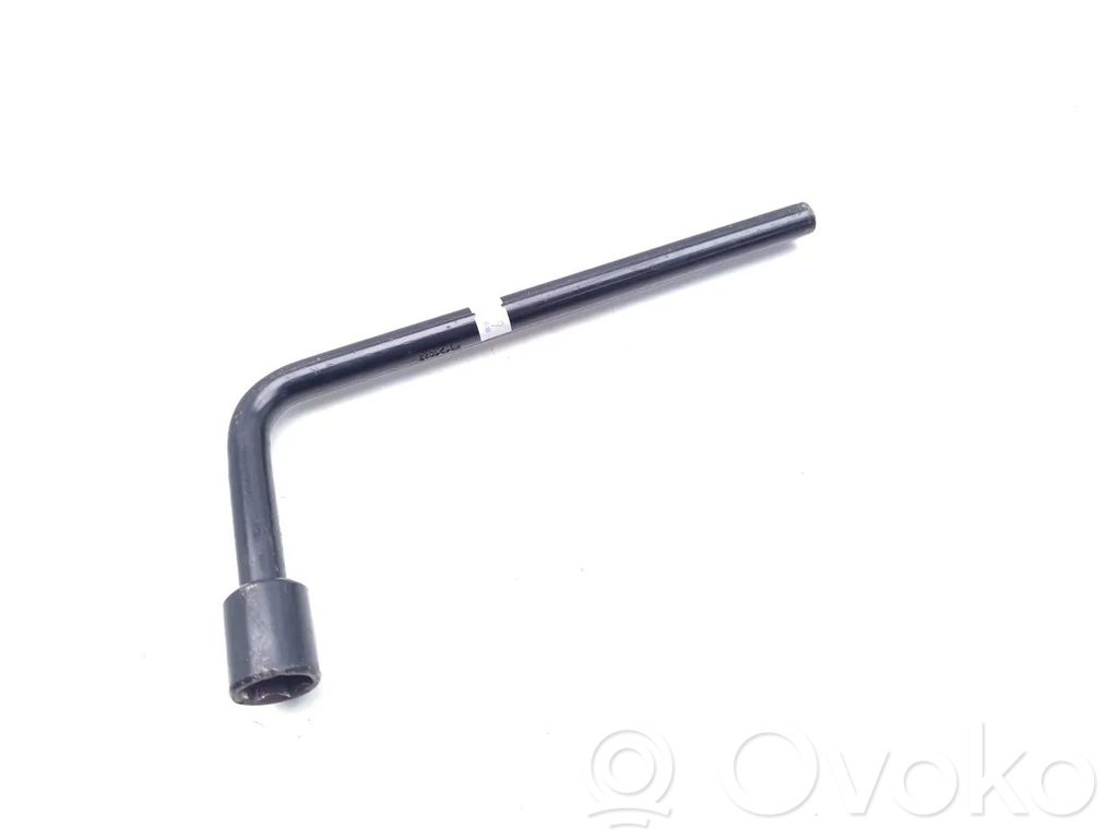 Opel Vivaro Wheel nut wrench 
