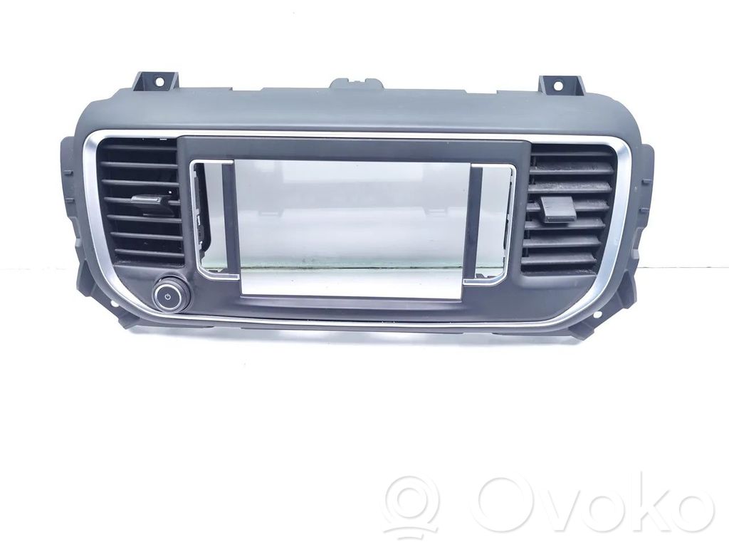 Opel Vivaro Dash center air vent grill 