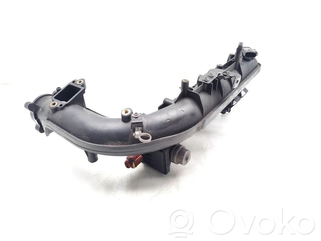 Opel Astra J Colector de admisión 