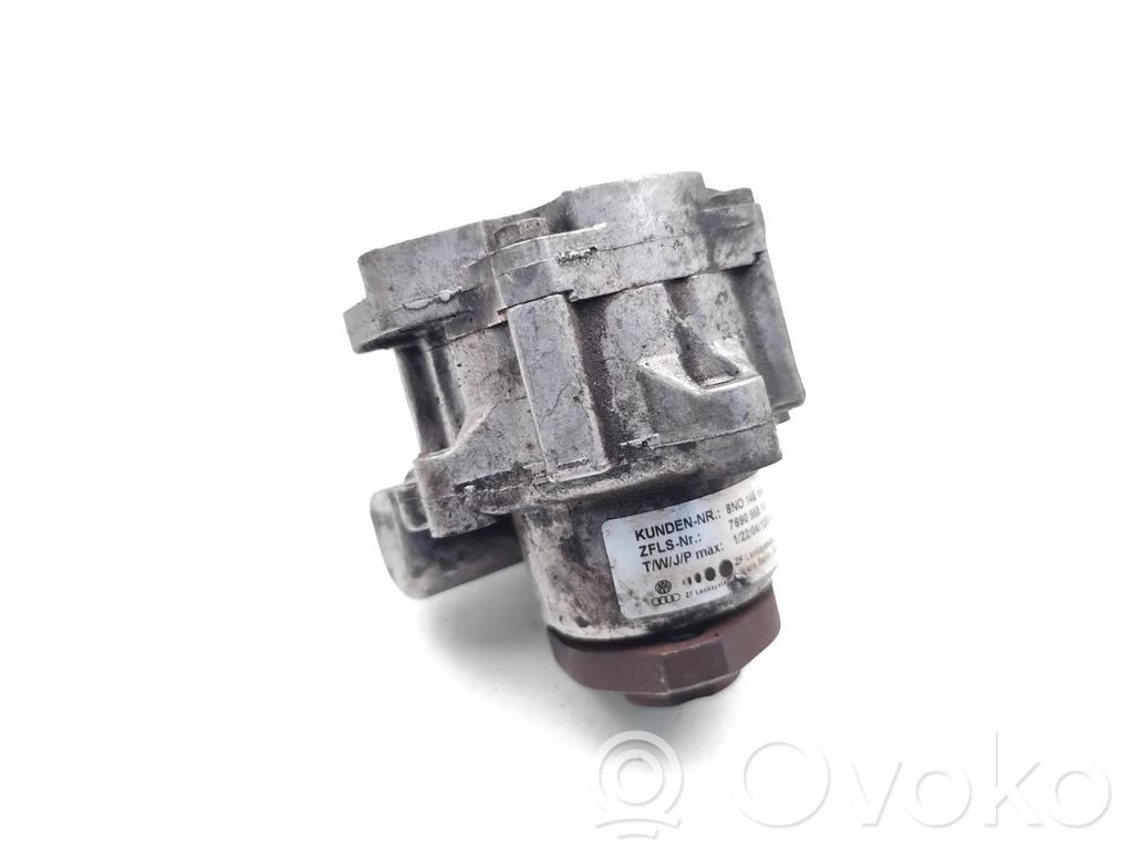 Audi A4 S4 B6 8E 8H Power steering pump 