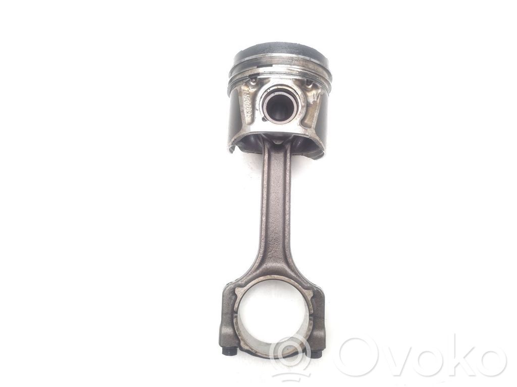Piston cu bielă   Z13DTJ