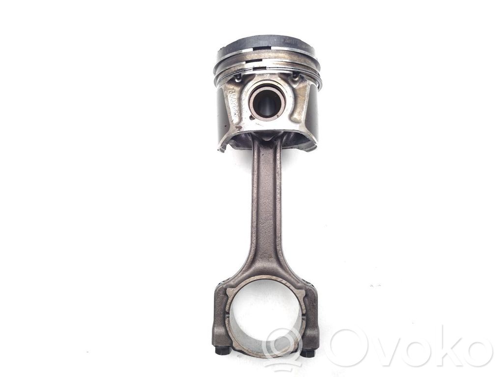 Piston cu bielă   Z13DTJ