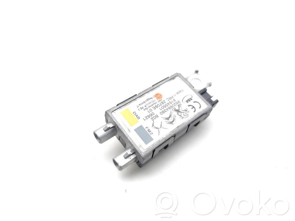 Peugeot 2008 II Amplificatore antenna