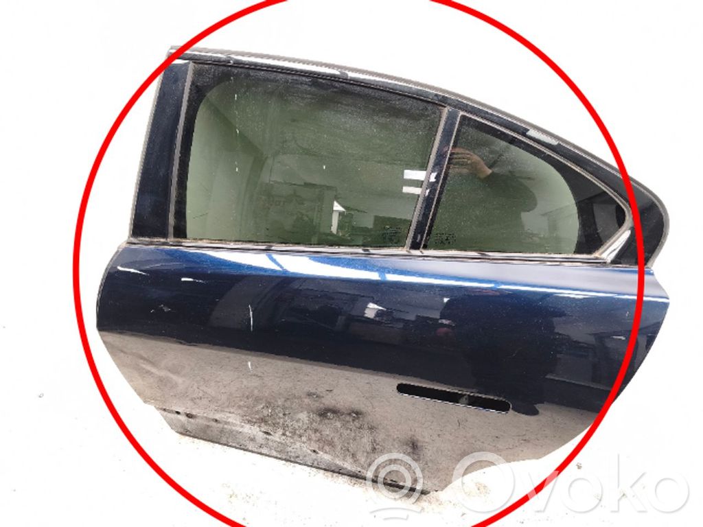 Ușă spate