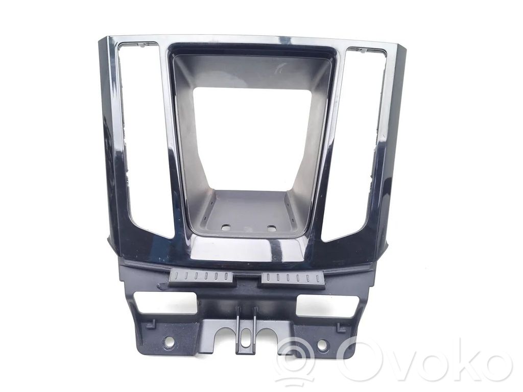 Jaguar I-Pace Gear shifter surround trim plastic 