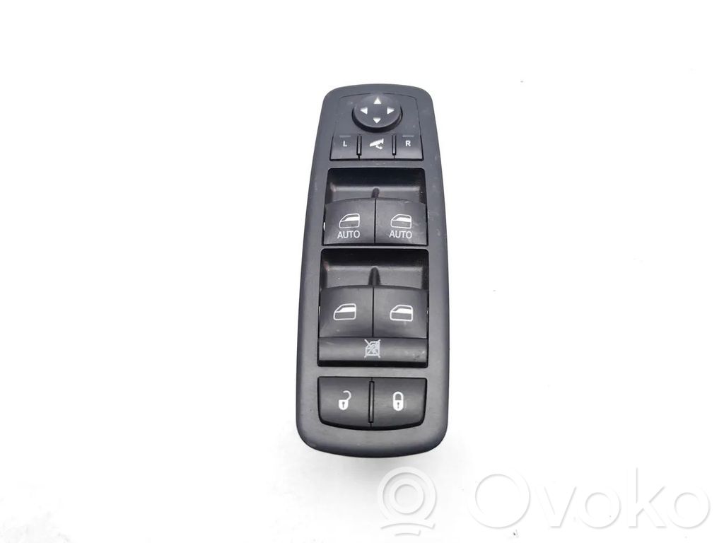 Jeep Cherokee Electric window control switch 