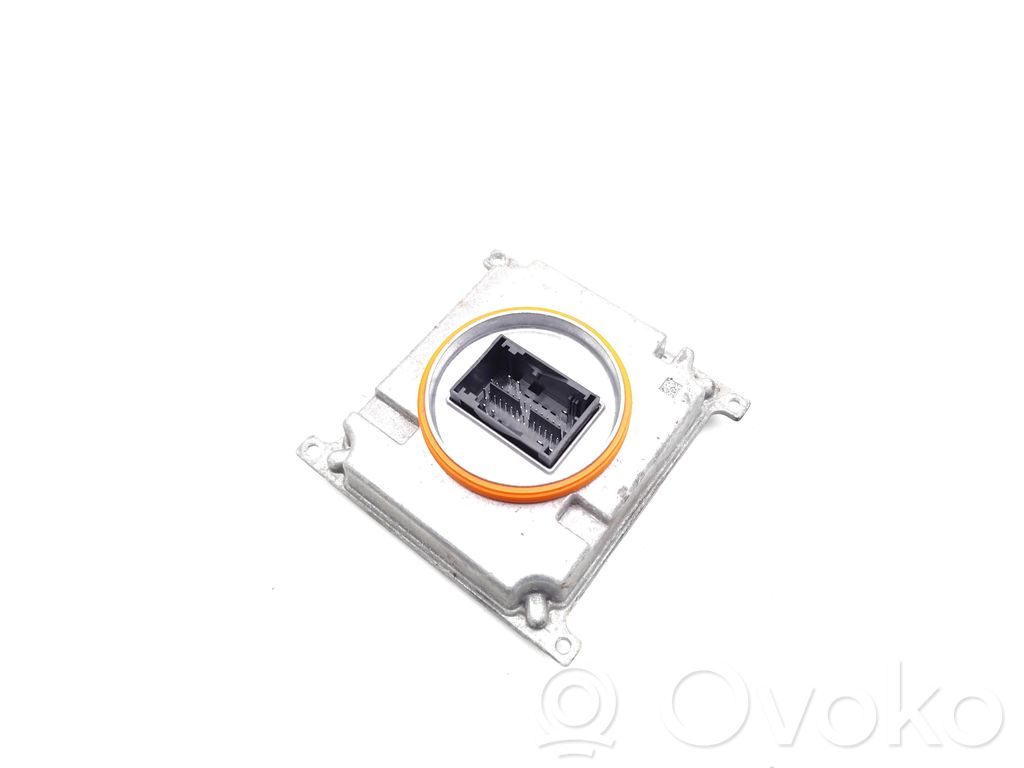 Skoda Karoq Lastre de faros xenón 