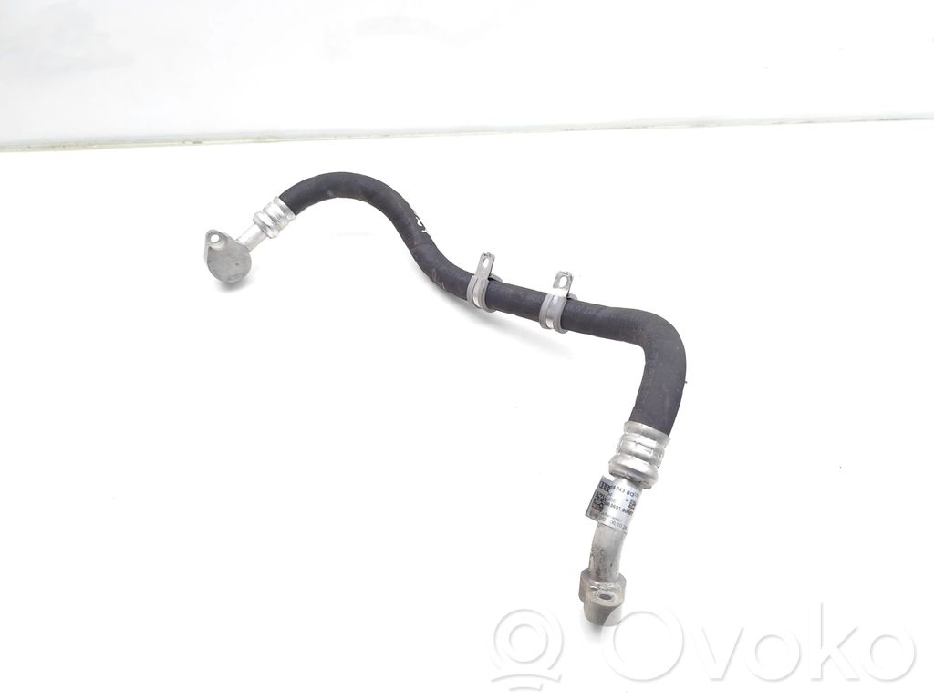 Ilmastointilaitteen putki (A/C)   8W0816743B