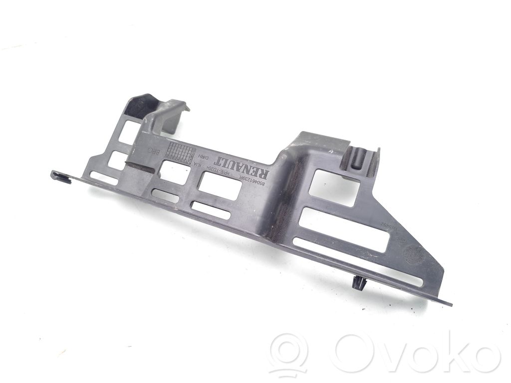 Renault Clio V Soporte de montaje del parachoques trasero 