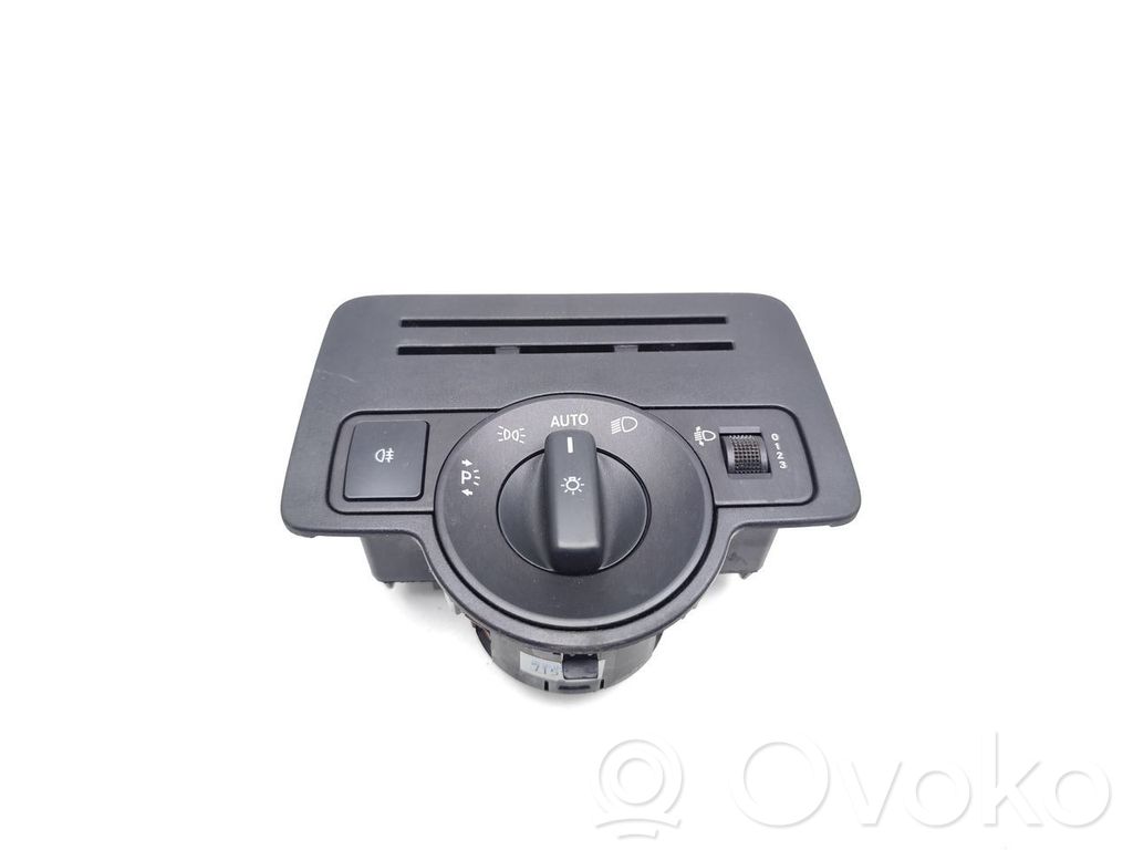 Mercedes-Benz Vito Viano W447 Interrupteur d’éclairage